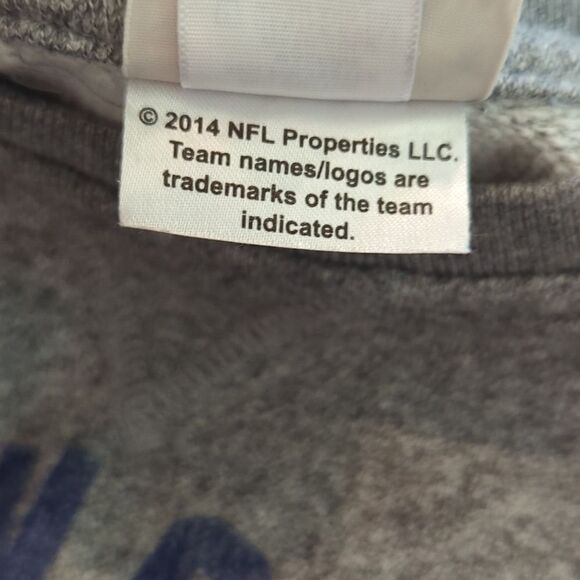 Junk Food boys gray NFL Patriot's sweatshirt size medium - Picture 4 of 7